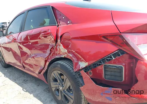 2021 Hyundai Elantra Sel from USA, damaged, VIN KMHLS4AG9MU211220